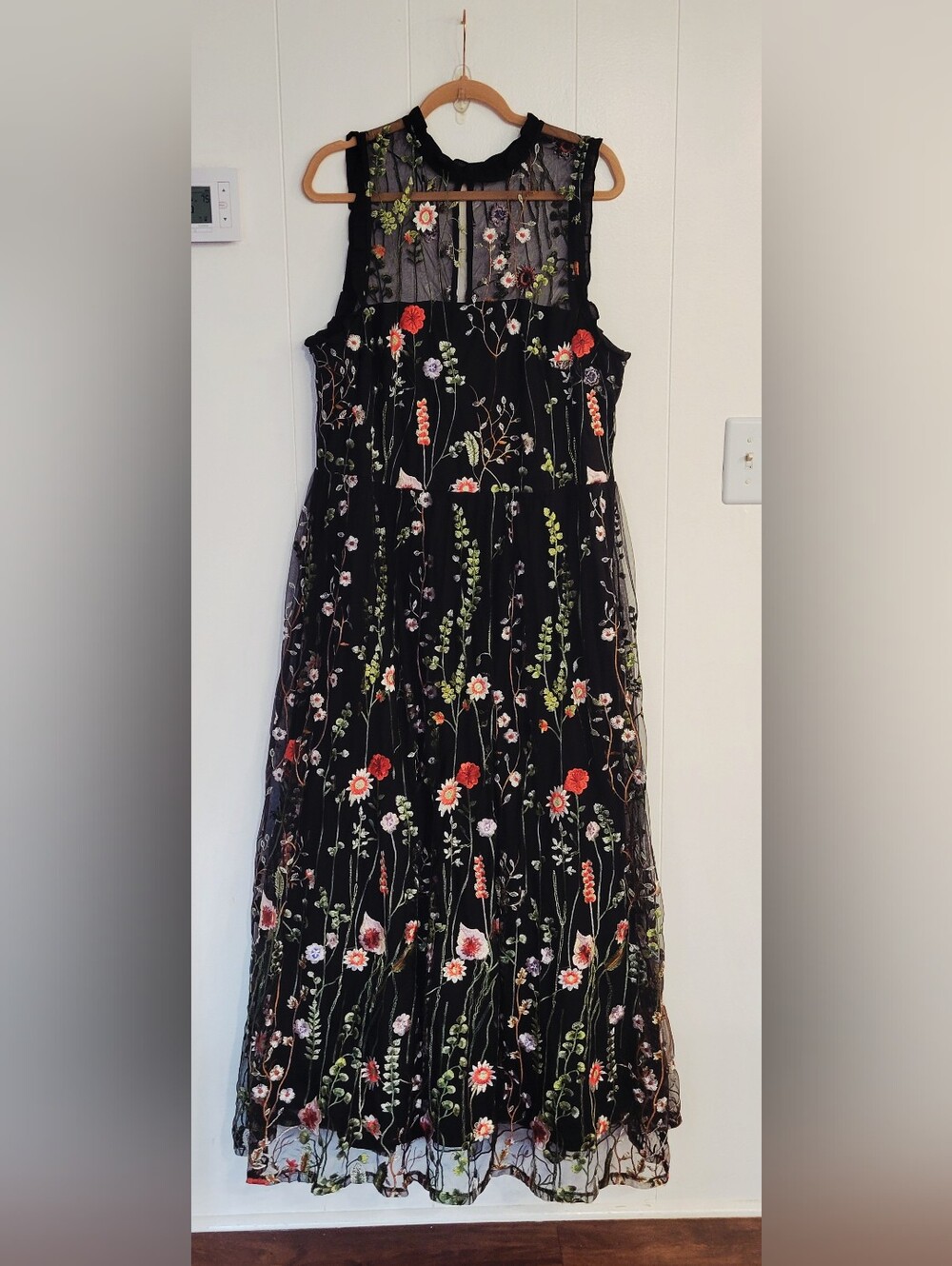 City Studio Black Maxi Dress with Multicolor Floral Embroidery - Picture 2 of 14